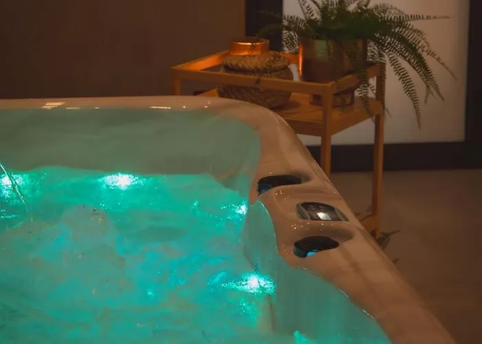 Aspen House & Penzion 3*