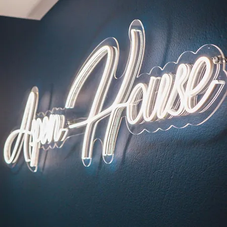 Aspen House & 3* 扎科帕内