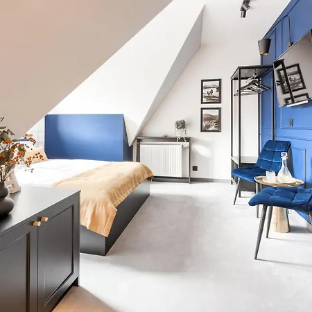 Aspen House & 招待所 扎科帕内