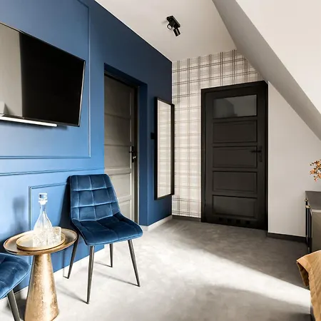 Pensión Aspen House &