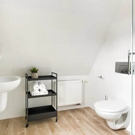 Pensión Aspen House & 3*