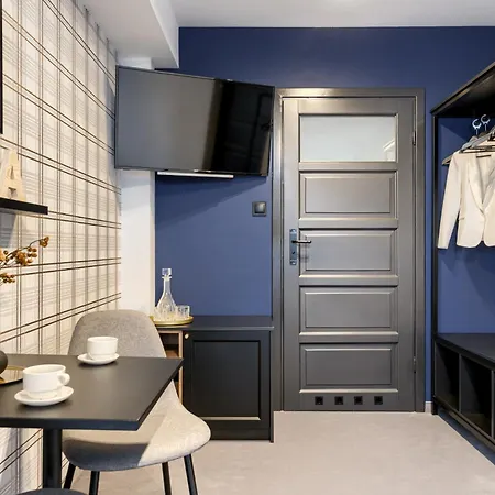 Aspen House & 3* 扎科帕内