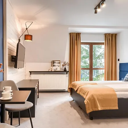 招待所 Aspen House & 扎科帕内