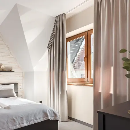 Aspen House &