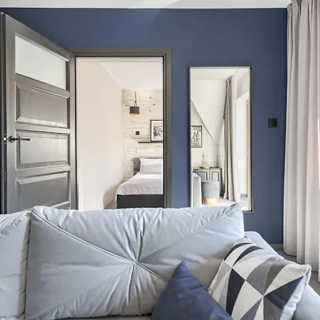 Aspen House & 3* 扎科帕内